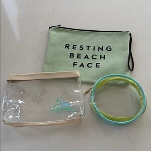 Beach Accessory Green and Clear Cosmetic Bag Set of 3 NWOT ✨